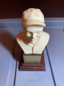 1963 Hall Of Fame Baseball Immortal Bust Statue William Bill Malcolm Dickey NY
