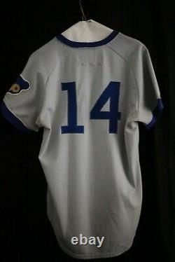 Ernie Banks 1973 Wilson Game Used Chicago Cubs Road Hall of Fame Jersey Set 2