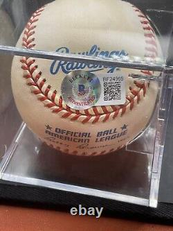 KEN GRIFFEY JR Autographed Baseball Authentic COA Hall of Fame Beckett MINT