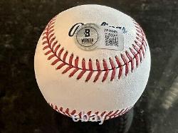 Mariano Riveria signed Hall of Fame Baseball under Logo withHof 19 Beckett Witness