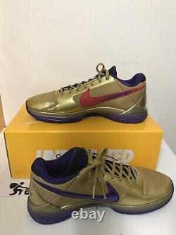 Nike X Undefeated Kobe V Protro HALL OF FAME IN HAND SHIPS SAME DAY SIZE 10.5
