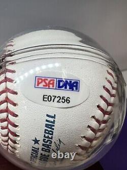 Ozzie Smith Signed Hall Of Fame MLB Baseball with Display- PSA/DNA Authenticated