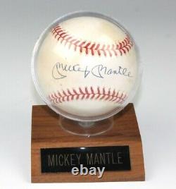 SIGNED Mickey Mantle Hall of Fame HOF Autographed Baseball with JSA COA