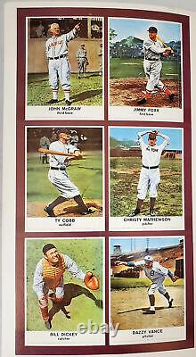 Unsigned 7.5x13 1961 Golden Press Hall of Fame Baseball Stars Booklet 193667